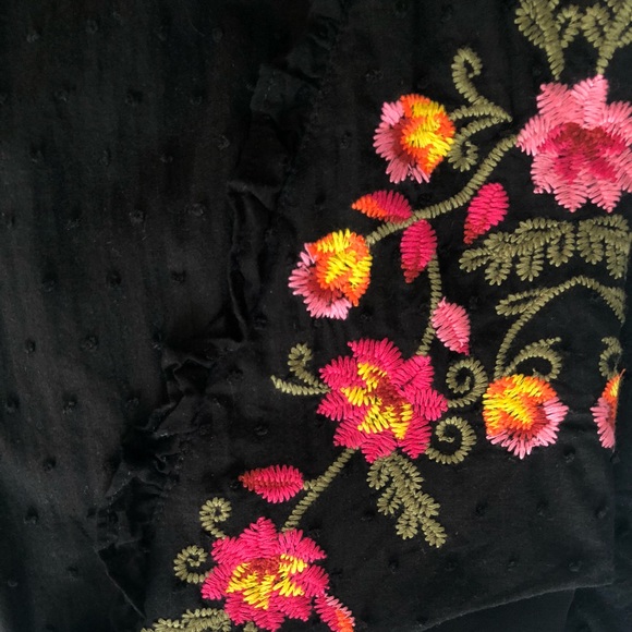 PEPLUM TANK TOP BLOUSE - Picture 3 of 3